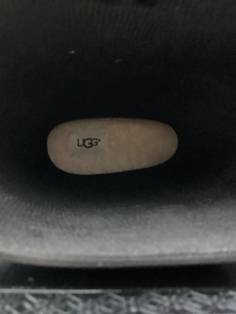 UGG® Shaye Rain Boot (Women) 7M - Picture 5 of 11